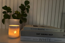 Load image into Gallery viewer, Star tealight holder - white