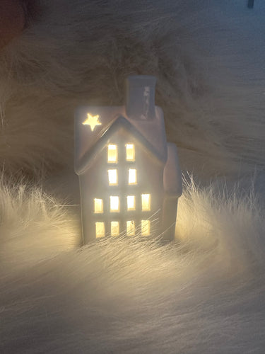 LED White Townhouse 12cm