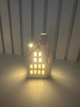 Load image into Gallery viewer, LED White Townhouse 12cm