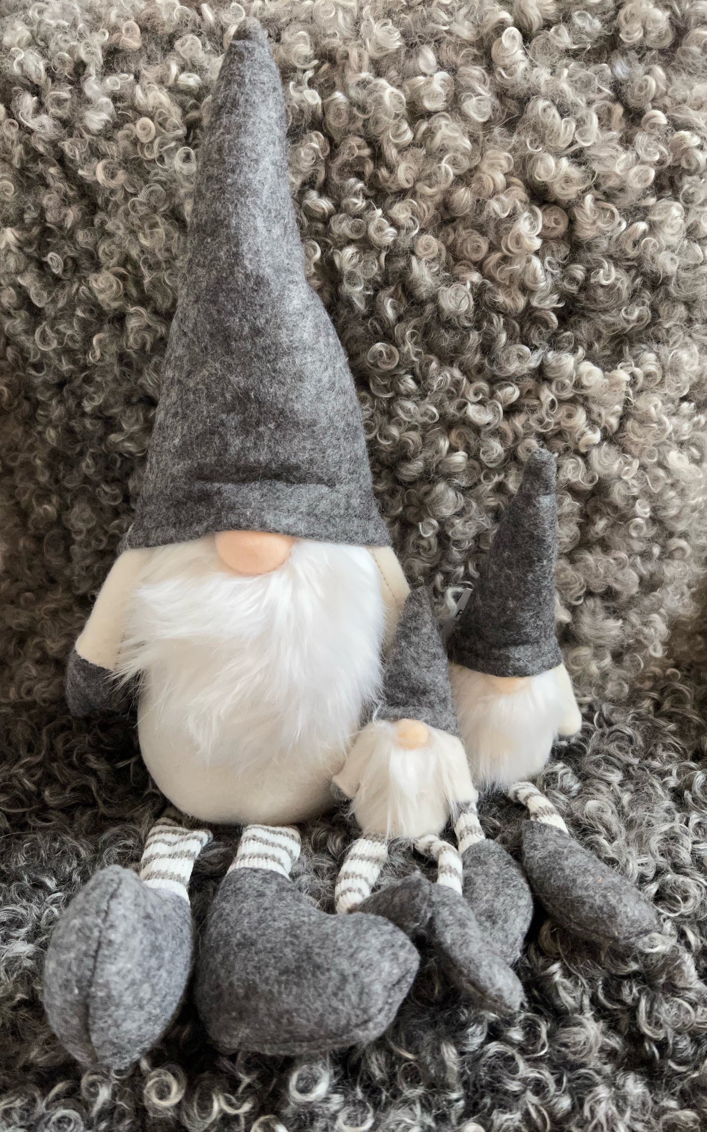 Grey Fabric Sitting Gonk 19.5cm