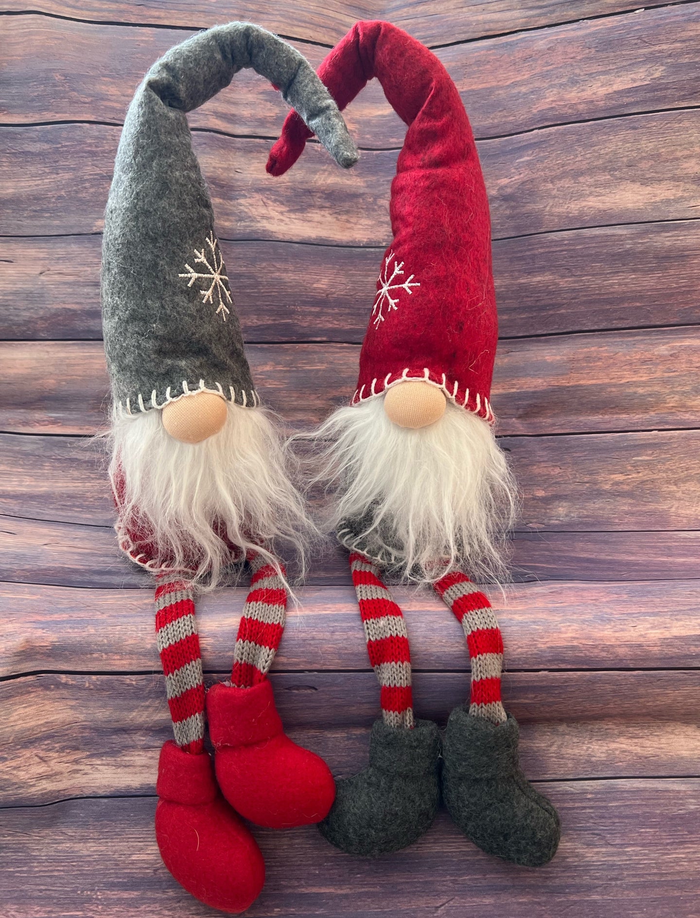 Sitting Santa - Medium